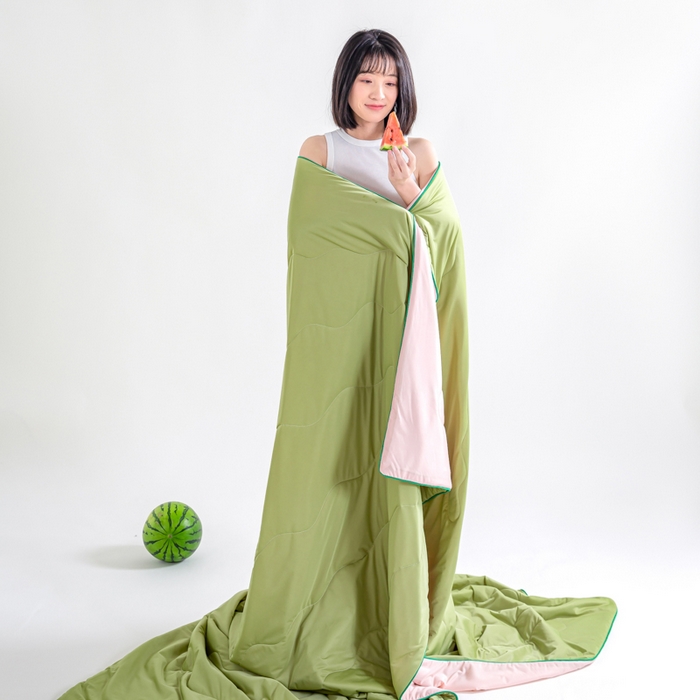 91家纺网 家纺一手货源 找家纺 咏绒家纺工厂店 2025新款（礼盒装）A类氨纶凉感丝西瓜大豆空调被夏被 蜜瓜粉