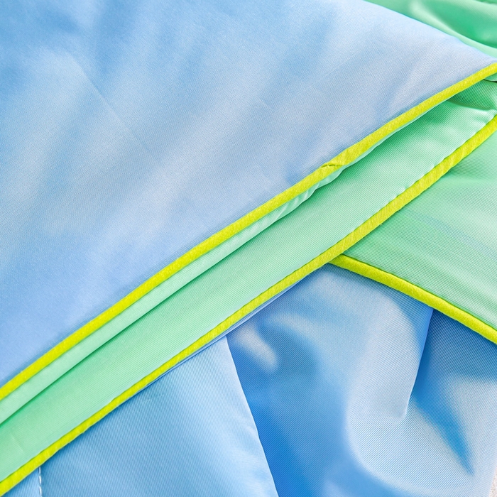 91家纺网 家纺一手货源 找家纺 咏绒家纺工厂店 2025新款（礼盒装）A类氨纶凉感丝西瓜大豆空调被夏被 蜜瓜绿