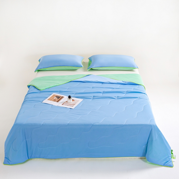 91家纺网 家纺一手货源 找家纺 咏绒家纺工厂店 2025新款（礼盒装）A类氨纶凉感丝西瓜大豆空调被夏被 蜜瓜绿