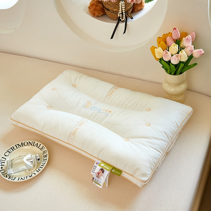 91家纺网 家纺一手货源 找家纺 晚儿 2025新款蚕禧眠呵护枕枕头枕芯 蚕禧眠呵护枕—牛奶白 48x74cm/只