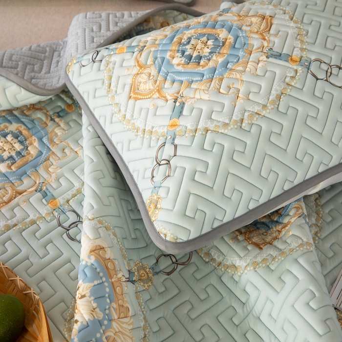 91家纺网 家纺一手货源 找家纺 美丽折家纺 2025夏季新品高端加厚8mm全冰丝生物基乳胶凉席三件套 水洗天然乳胶凉席 富贵华庭绿