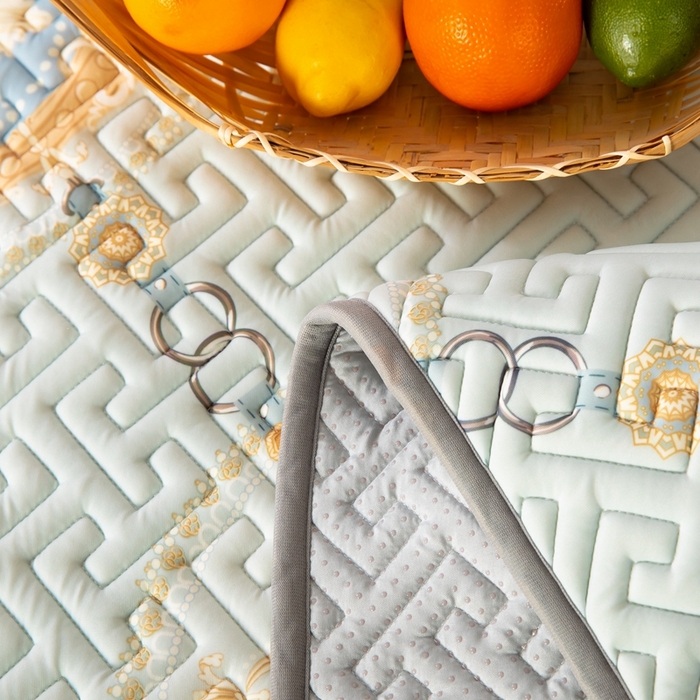 91家纺网 家纺一手货源 找家纺 美丽折家纺 2025夏季新品高端加厚8mm全冰丝生物基乳胶凉席三件套 水洗天然乳胶凉席 富贵华庭绿