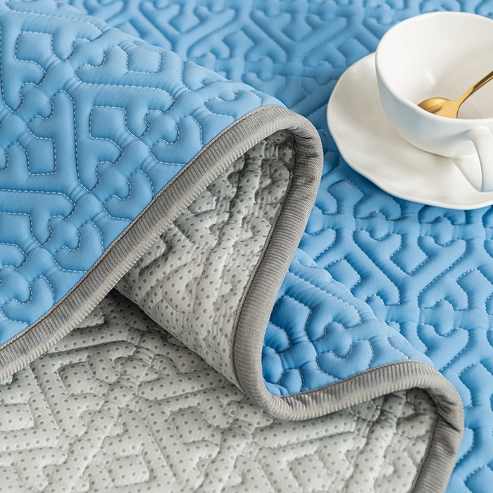 91家纺网 家纺一手货源 找家纺 美丽折家纺 2025夏季新品高端加厚8mm全冰丝生物基乳胶凉席三件套 水洗天然乳胶凉席 孔雀蓝Y