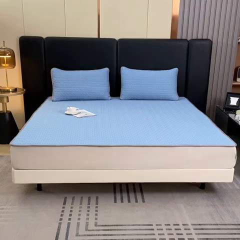 91家纺网 家纺一手货源 找家纺 美丽折家纺 2025夏季新品高端加厚8mm全冰丝生物基乳胶凉席三件套 水洗天然乳胶凉席 孔雀蓝Y