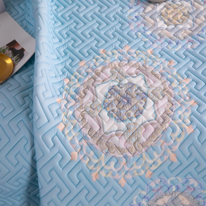 91家纺网 家纺一手货源 找家纺 美丽折家纺 2025夏季新品高端加厚8mm全冰丝生物基乳胶凉席三件套 水洗天然乳胶凉席 德莎丽堡