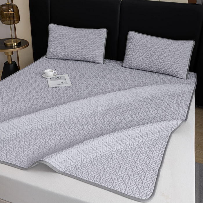 91家纺网 家纺一手货源 找家纺 美丽折家纺 2025夏季新品高端加厚8mm全冰丝生物基乳胶凉席三件套 水洗天然乳胶凉席 经典灰Y