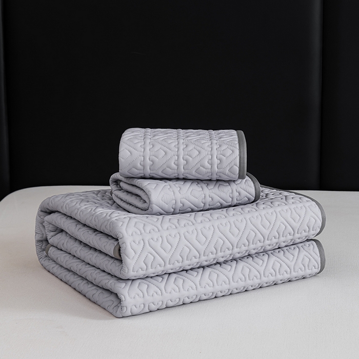 91家纺网 家纺一手货源 找家纺 美丽折家纺 2025夏季新品高端加厚8mm全冰丝生物基乳胶凉席三件套 水洗天然乳胶凉席 经典灰Y