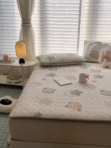 91家纺网 家纺一手货源 找家纺 美丽折家纺 2025夏季新品高端加厚8mm全冰丝生物基乳胶凉席三件套 水洗天然乳胶凉席 星语-浅绿