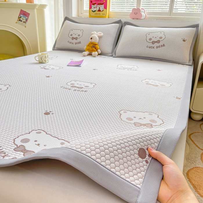 91家纺网 家纺一手货源 找家纺 梵朴 2025新款直播A类冰豆豆凉席席子三件套凉豆豆软凉席可机洗空调席子 LUCK熊-咖