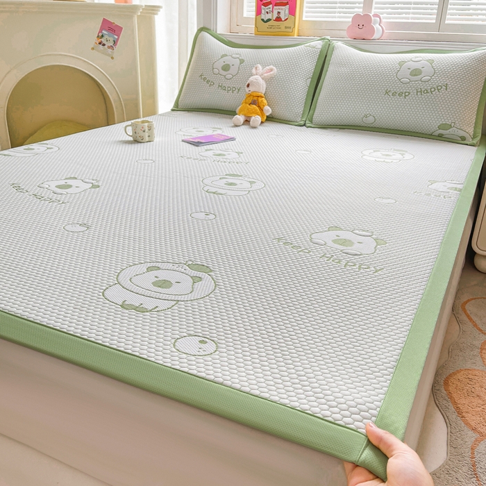 91家纺网 家纺一手货源 找家纺 梵朴 2025新款直播A类冰豆豆凉席席子三件套凉豆豆软凉席可机洗空调席子 卡皮巴拉-绿