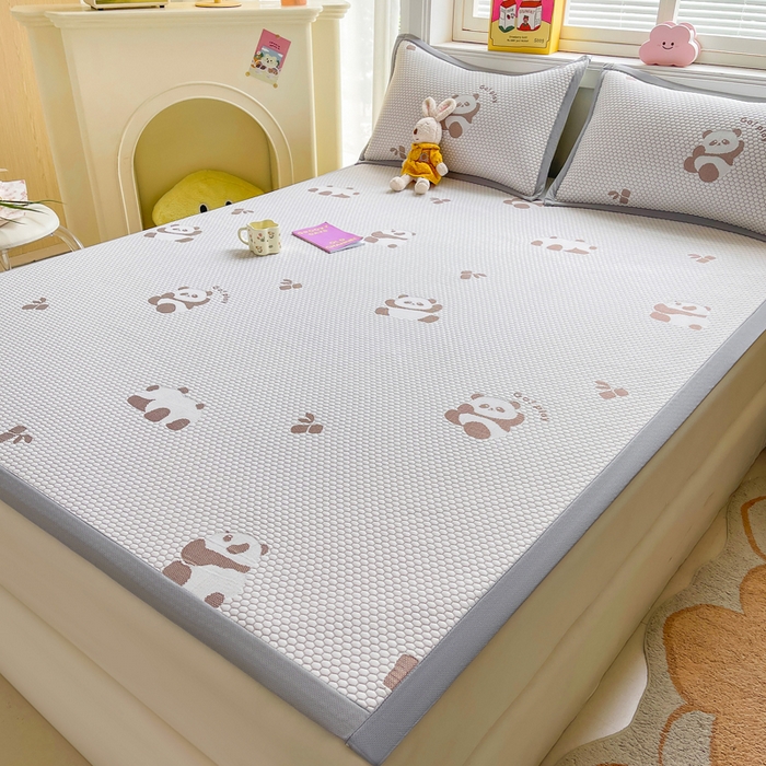 91家纺网 家纺一手货源 找家纺 梵朴 2025新款直播A类冰豆豆凉席席子三件套凉豆豆软凉席可机洗空调席子 小熊猫-咖