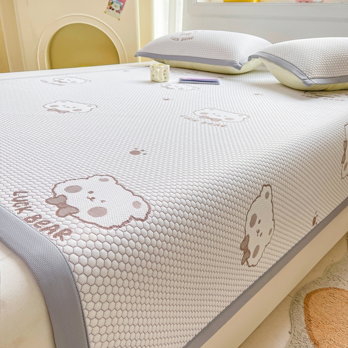 91家纺网 家纺一手货源 找家纺 梵朴 2025新款直播A类冰豆豆凉席席子三件套凉豆豆软凉席可机洗空调席子 LUCK熊-咖