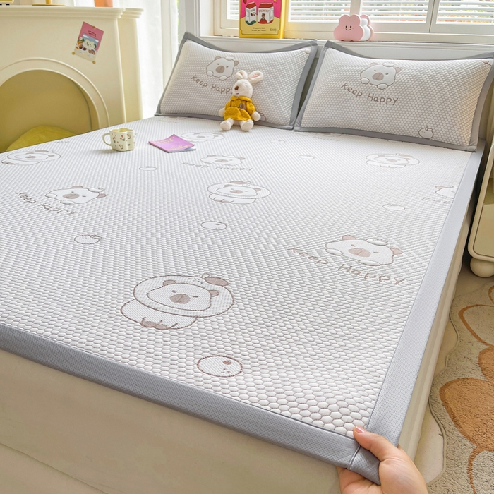 91家纺网 家纺一手货源 找家纺 梵朴 2025新款直播A类冰豆豆凉席席子三件套凉豆豆软凉席可机洗空调席子 卡皮巴拉-咖