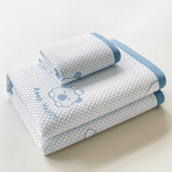 91家纺网 家纺一手货源 找家纺 梵朴 2025新款直播A类冰豆豆凉席席子三件套凉豆豆软凉席可机洗空调席子 卡皮巴拉-蓝