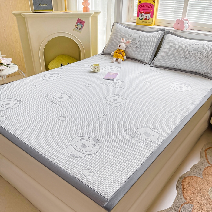 91家纺网 家纺一手货源 找家纺 梵朴 2025新款直播A类冰豆豆凉席席子三件套凉豆豆软凉席可机洗空调席子 卡皮巴拉-灰