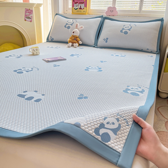 91家纺网 家纺一手货源 找家纺 梵朴 2025新款直播A类冰豆豆凉席席子三件套凉豆豆软凉席可机洗空调席子 小熊猫-蓝