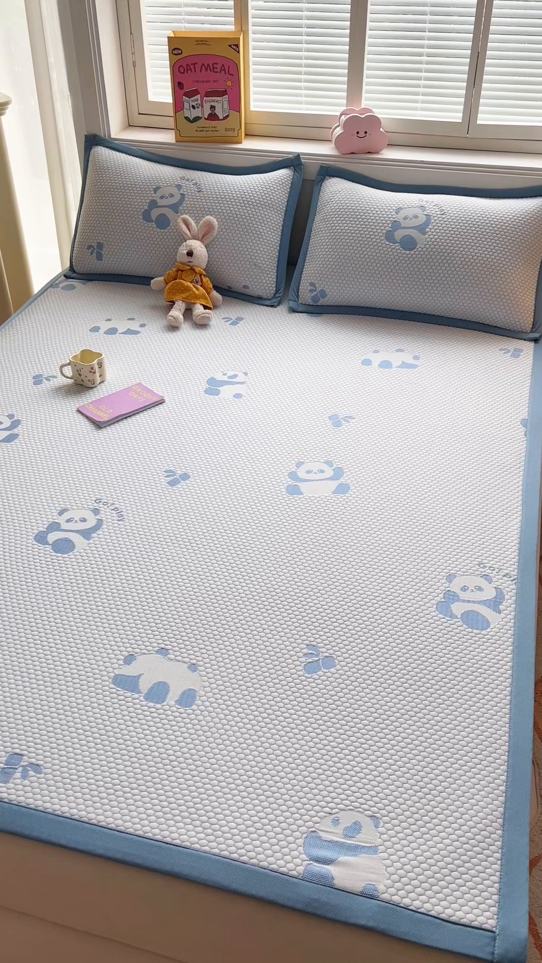 91家纺网 家纺一手货源 找家纺 梵朴 2025新款直播A类冰豆豆凉席席子三件套凉豆豆软凉席可机洗空调席子 小熊猫-蓝