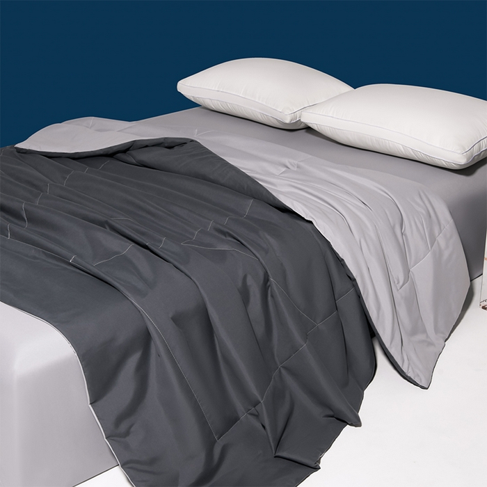 91家纺网 家纺一手货源 找家纺 招财狼家纺 2025新款亚朵同款7A活性印染抗菌夏凉被空调被夏被 凉感灰