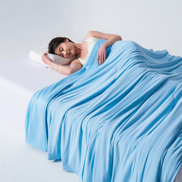 91家纺网 家纺一手货源 找家纺 满圆红家纺 2025新款满圆红星球同款双面双感夏凉被 极境冰蓝