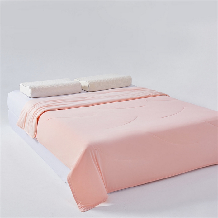 91家纺网 家纺一手货源 找家纺 满圆红家纺 2025新款满圆红星球同款双面双感夏凉被 沁雪粉玉