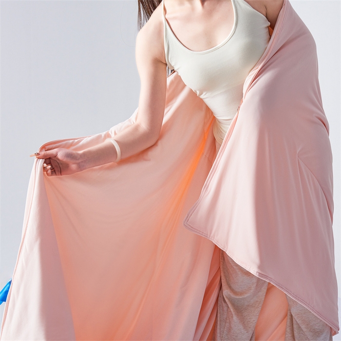 91家纺网 家纺一手货源 找家纺 满圆红家纺 2025新款满圆红星球同款双面双感夏凉被 沁雪粉玉