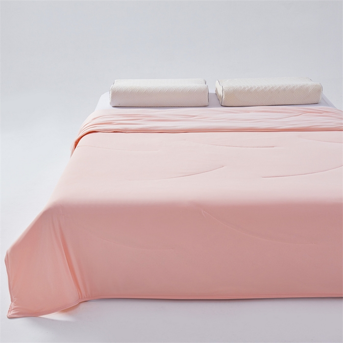 91家纺网 家纺一手货源 找家纺 满圆红家纺 2025新款满圆红星球同款双面双感夏凉被 沁雪粉玉