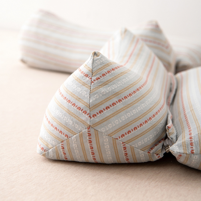 91家纺网 家纺一手货源 找家纺 大熊枕芯 2025新款全棉水洗棉荞麦三角组合枕 枕头枕芯 三角组合款-浅蓝 三角组合枕/只