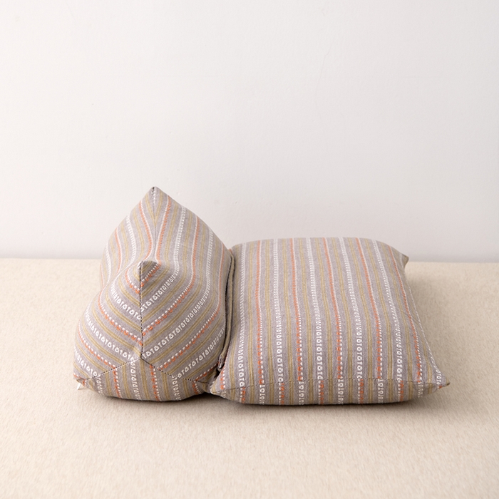 91家纺网 家纺一手货源 找家纺 大熊枕芯 2025新款全棉水洗棉荞麦三角组合枕 枕头枕芯 三角组合款-咖色 三角组合枕/对