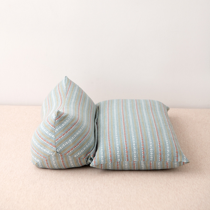 91家纺网 家纺一手货源 找家纺 大熊枕芯 2025新款全棉水洗棉荞麦三角组合枕 枕头枕芯 三角组合款-深蓝 三角组合枕/只