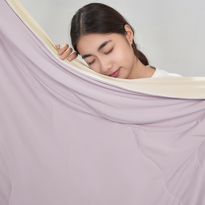 91家纺网 家纺一手货源 找家纺 朴罗 （ 原岚图） 2025新款纯色亲肤舒适锦氨凉感夏被夏凉被空调被 微醺紫