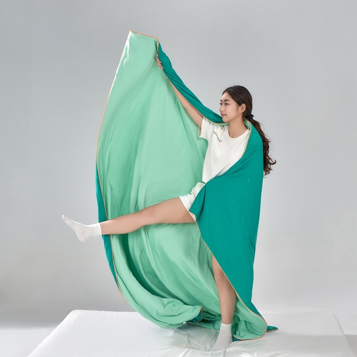 91家纺网 家纺一手货源 找家纺 朴罗 （ 原岚图） 2025新款纯色亲肤舒适锦氨凉感夏被夏凉被空调被 深睡绿