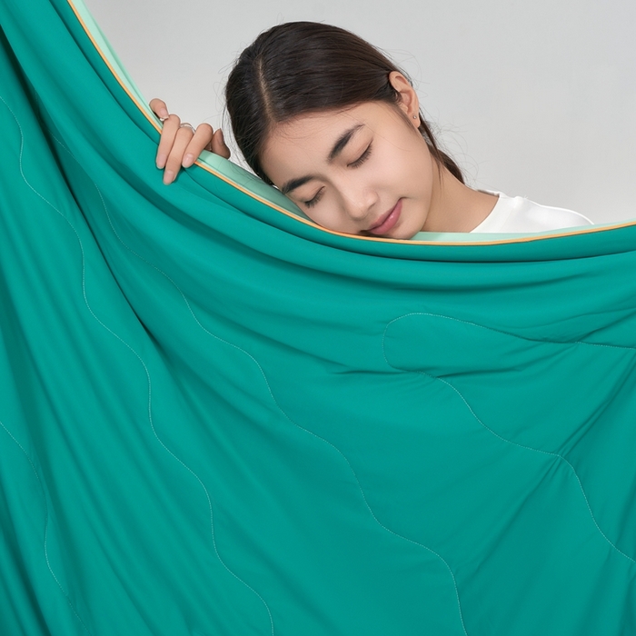 91家纺网 家纺一手货源 找家纺 朴罗 （ 原岚图） 2025新款纯色亲肤舒适锦氨凉感夏被夏凉被空调被 深睡绿