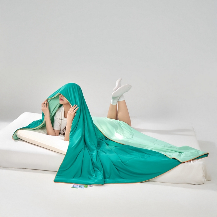 91家纺网 家纺一手货源 找家纺 朴罗 （ 原岚图） 2025新款纯色亲肤舒适锦氨凉感夏被夏凉被空调被 深睡绿