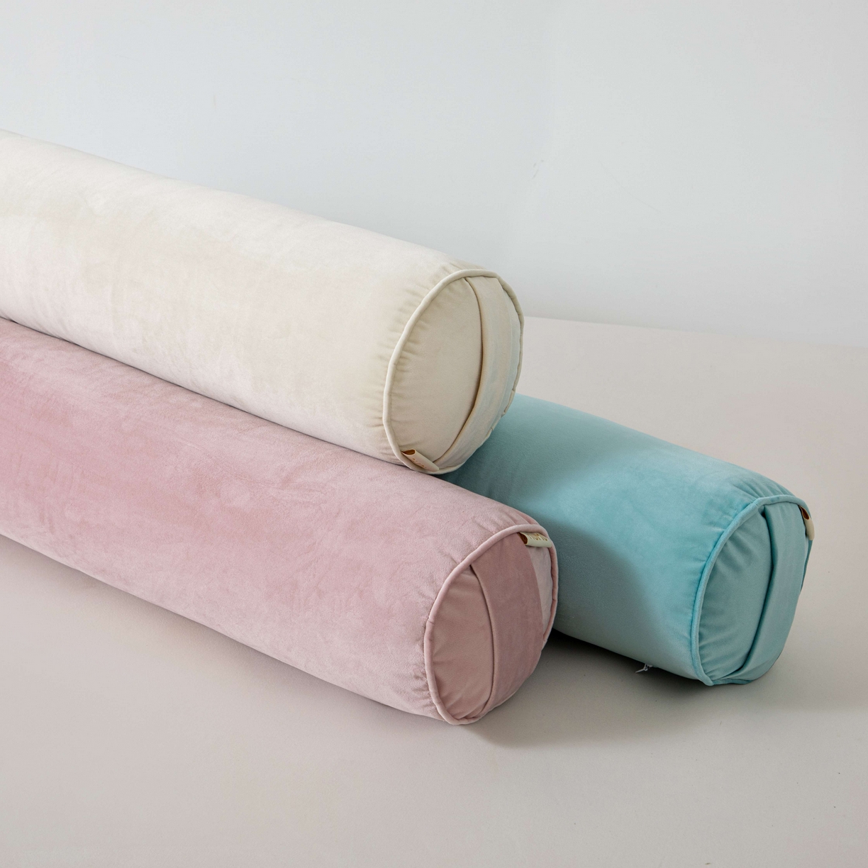 91家纺网 家纺一手货源 找家纺 （总）沐沐家纺 2026新款荷兰绒长条睡抱枕