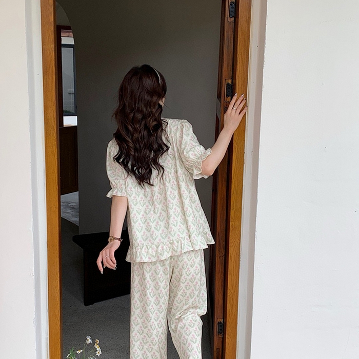 91家纺网 家纺一手货源 找家纺 （总）妍景家居生活馆 2025新款25615-绿色碎花方领套装