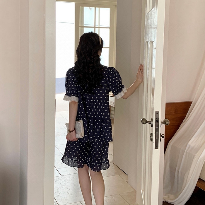 （总）妍景家居生活馆 2025新款25639-蕾丝绣花V领套装