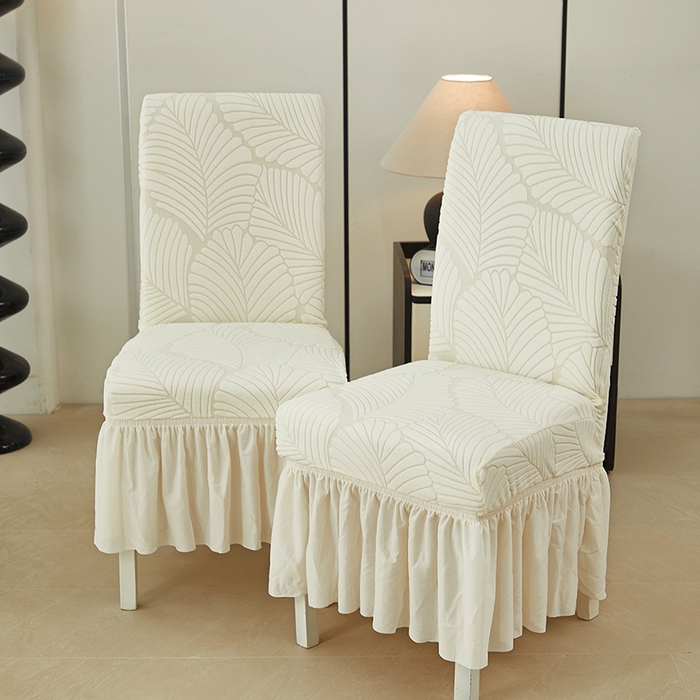 91家纺网 家纺一手货源 找家纺 丝绮鹿 2025新款雕花绒大叶子椅子套裙边款 米白