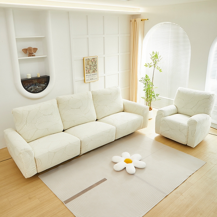 91家纺网 家纺一手货源 找家纺 丝绮鹿 2025新款雕花绒大叶子芝华士沙发套 米白