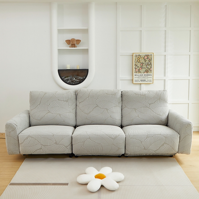 91家纺网 家纺一手货源 找家纺 丝绮鹿 2025新款雕花绒大叶子芝华士沙发套 浅灰