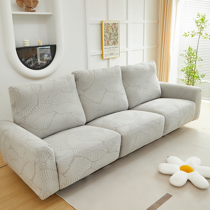 91家纺网 家纺一手货源 找家纺 丝绮鹿 2025新款雕花绒大叶子芝华士沙发套 浅灰