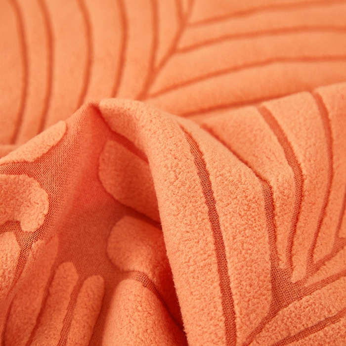 91家纺网 家纺一手货源 找家纺 丝绮鹿 2025新款雕花绒大叶子椅子套裙边款 组合图仅供参考