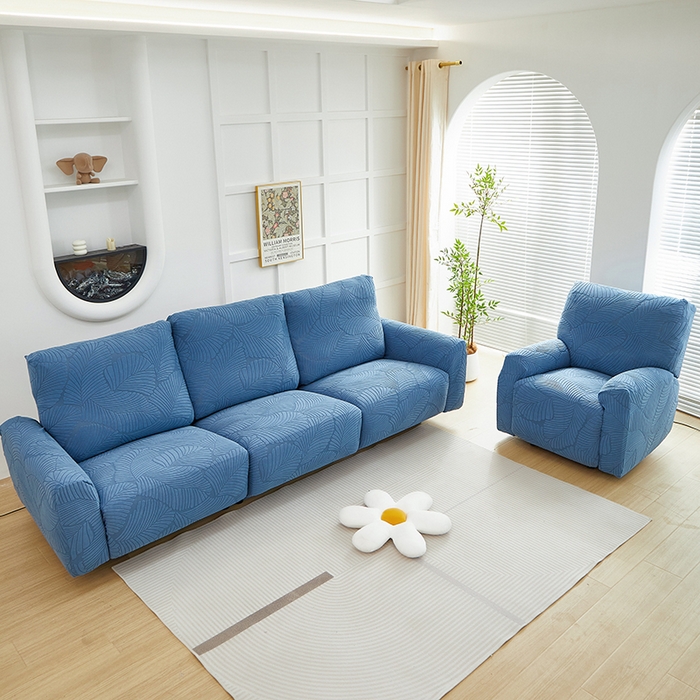91家纺网 家纺一手货源 找家纺 丝绮鹿 2025新款雕花绒大叶子芝华士沙发套 水蓝