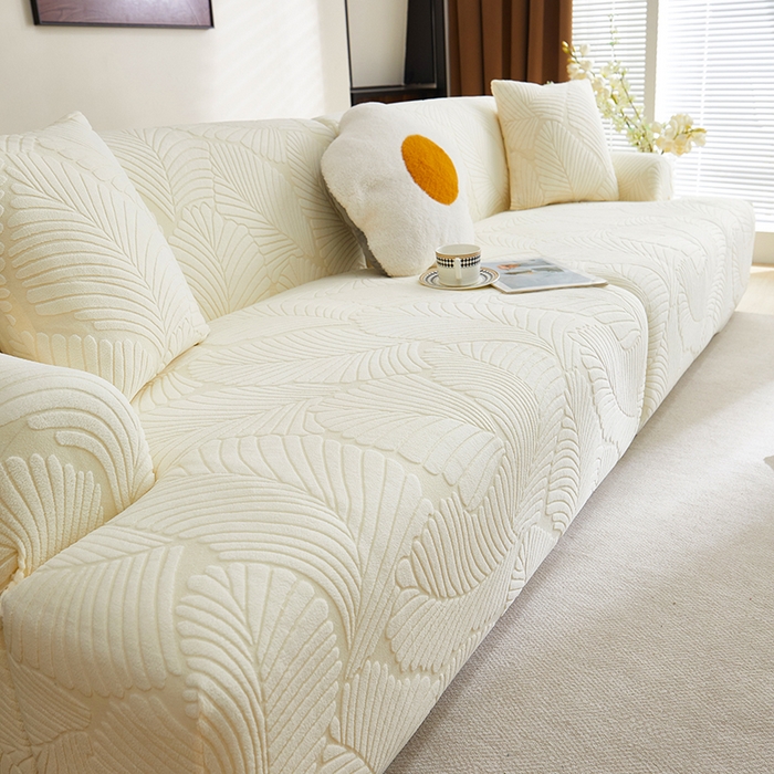 91家纺网 家纺一手货源 找家纺 丝绮鹿 2025新款雕花绒大叶子沙发套松紧款（直排） 米白