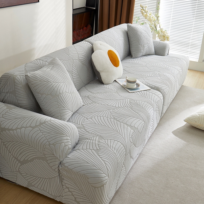 91家纺网 家纺一手货源 找家纺 丝绮鹿 2025新款雕花绒大叶子沙发套松紧款（直排） 浅灰