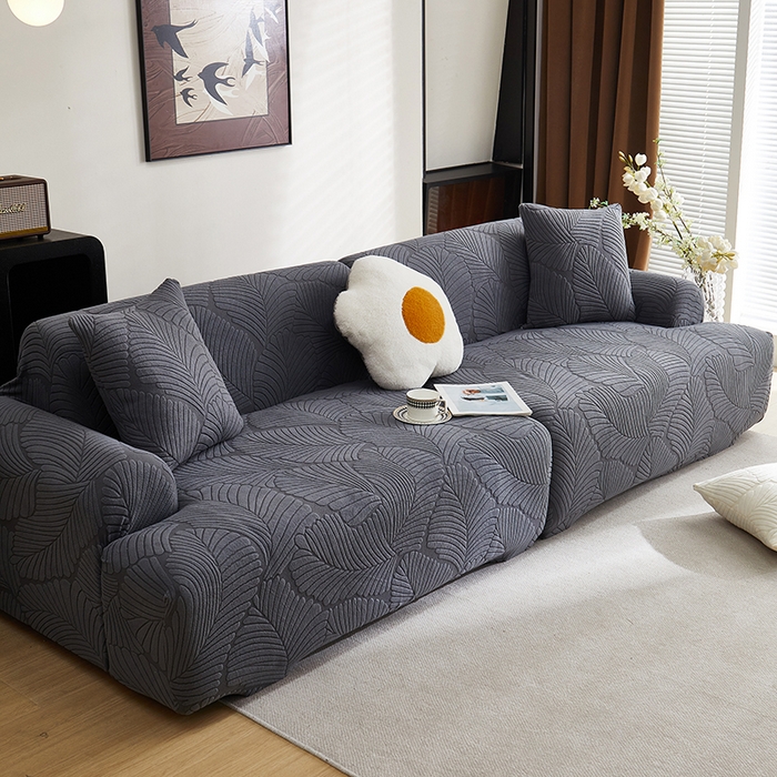 91家纺网 家纺一手货源 找家纺 丝绮鹿 2025新款雕花绒大叶子沙发套松紧款（直排） 深灰