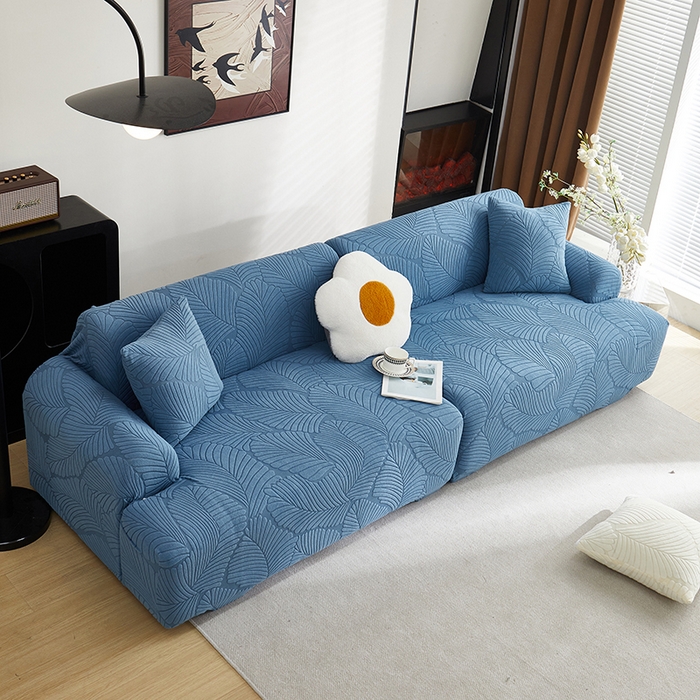 91家纺网 家纺一手货源 找家纺 丝绮鹿 2025新款雕花绒大叶子沙发套松紧款（直排） 水蓝