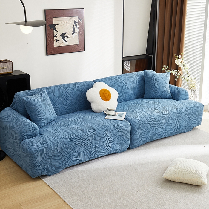91家纺网 家纺一手货源 找家纺 丝绮鹿 2025新款雕花绒大叶子沙发套松紧款（直排） 水蓝