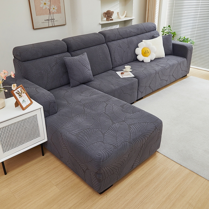 91家纺网 家纺一手货源 找家纺 （总）丝绮鹿 2025新款雕花绒大叶子沙发套松紧款（贵妃图）