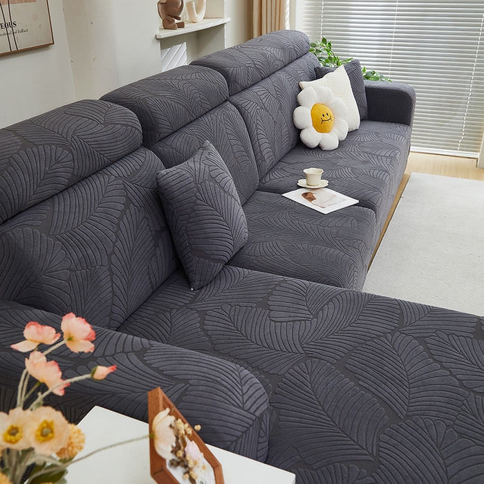 91家纺网 家纺一手货源 找家纺 （总）丝绮鹿 2025新款雕花绒大叶子沙发套松紧款（贵妃图）