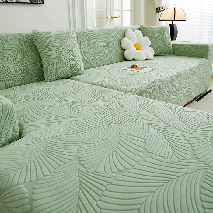 91家纺网 家纺一手货源 找家纺 丝绮鹿 2025新款雕花绒大叶子沙发套松紧款（贵妃图新） 薄荷绿